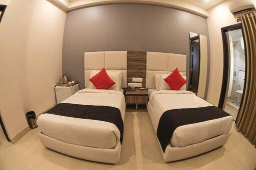 Mavens Inn Ґурґаон Екстер'єр фото